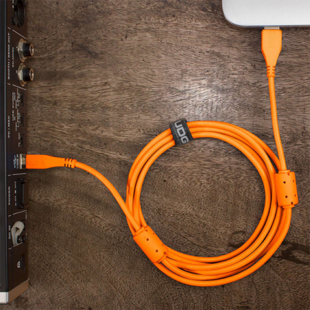 Câbles USB A vers B - UDG - U95003OR (3 mètres)