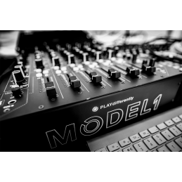 	Tables de mixage DJ - Playdifferently - MODEL 1