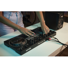 	Contrôleurs DJ USB - Pioneer DJ - DDJ-REV1