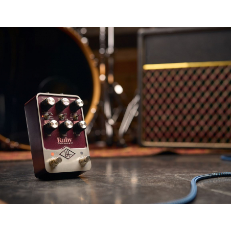 Pédales d'effets - Universal Audio - UAFX Ruby '63 Top Boost...