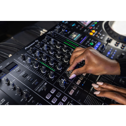 	Tables de mixage DJ - Pioneer DJ AlphaTheta - DJM-A9