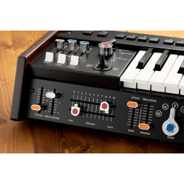 	Synthé analogiques - Korg - miniKORG 700Sm