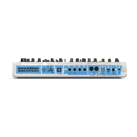 Synthé analogiques - Novation - Bass Station II Swifty...