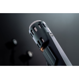 	Micros instruments - Warm Audio - RETRO 64