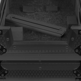 	Flight cases contrôleurs DJ - UDG - Ultimate Flight Case...