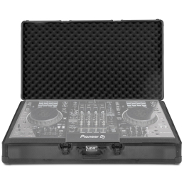 	Flight cases contrôleurs DJ - UDG - Ultimate Pick Foam Flight...