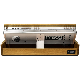 	Synthé analogiques - Moog - Minimoog Model D - Bob Moog...