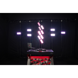 	Projecteurs Blinder - Chauvet DJ - SHOCKER FX