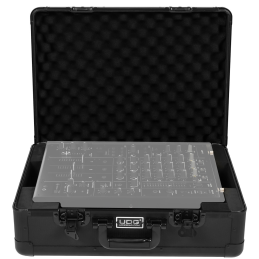 	Flight cases tables de mixage - UDG - Ultimate Aluminum Flight...