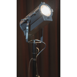 	Projecteurs Fresnel - Showtec - ACT Fresnel 150 WW