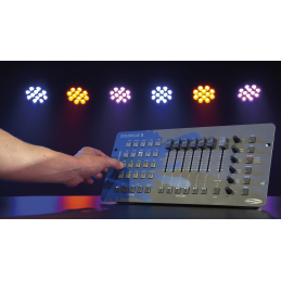 	Contrôleurs DMX - Showtec - ColorCue 2
