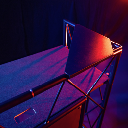 	Stands DJ de scène - PLUGGER - Event Stage Set