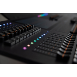 	Contrôleurs DMX - Showtec - LAMPY 40 1U