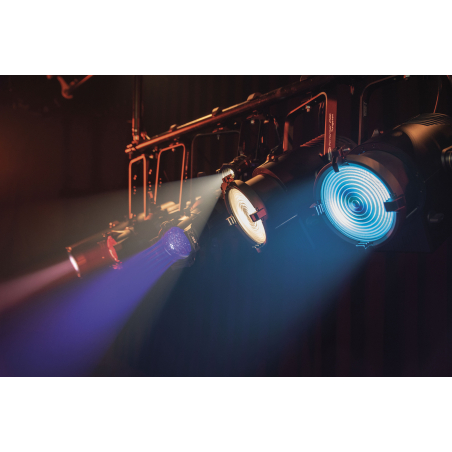 Projecteurs Fresnel - Showtec - Performer 2000 RGBAL