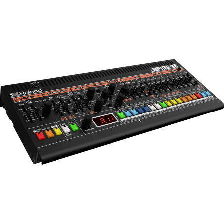 Synthé numériques - Roland - JUPITER-08
