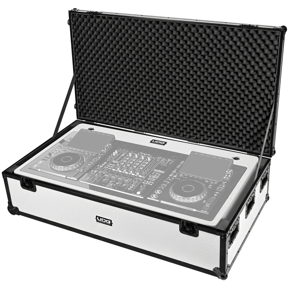 Flight cases régies DJ - UDG - Ultimate DJ Podium...