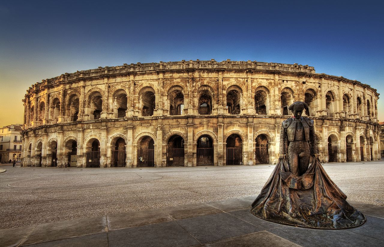 arène de Nîmes et statut torero