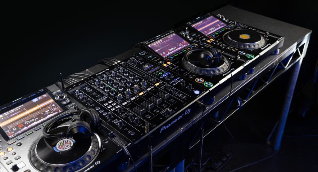 Pioneer DJ DJM-A9 mix
