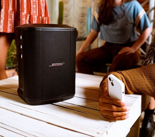 Enceinte amplifiée sur batterie Bose S1 Pro+ : avis, prix et guide d’achat complet 2023