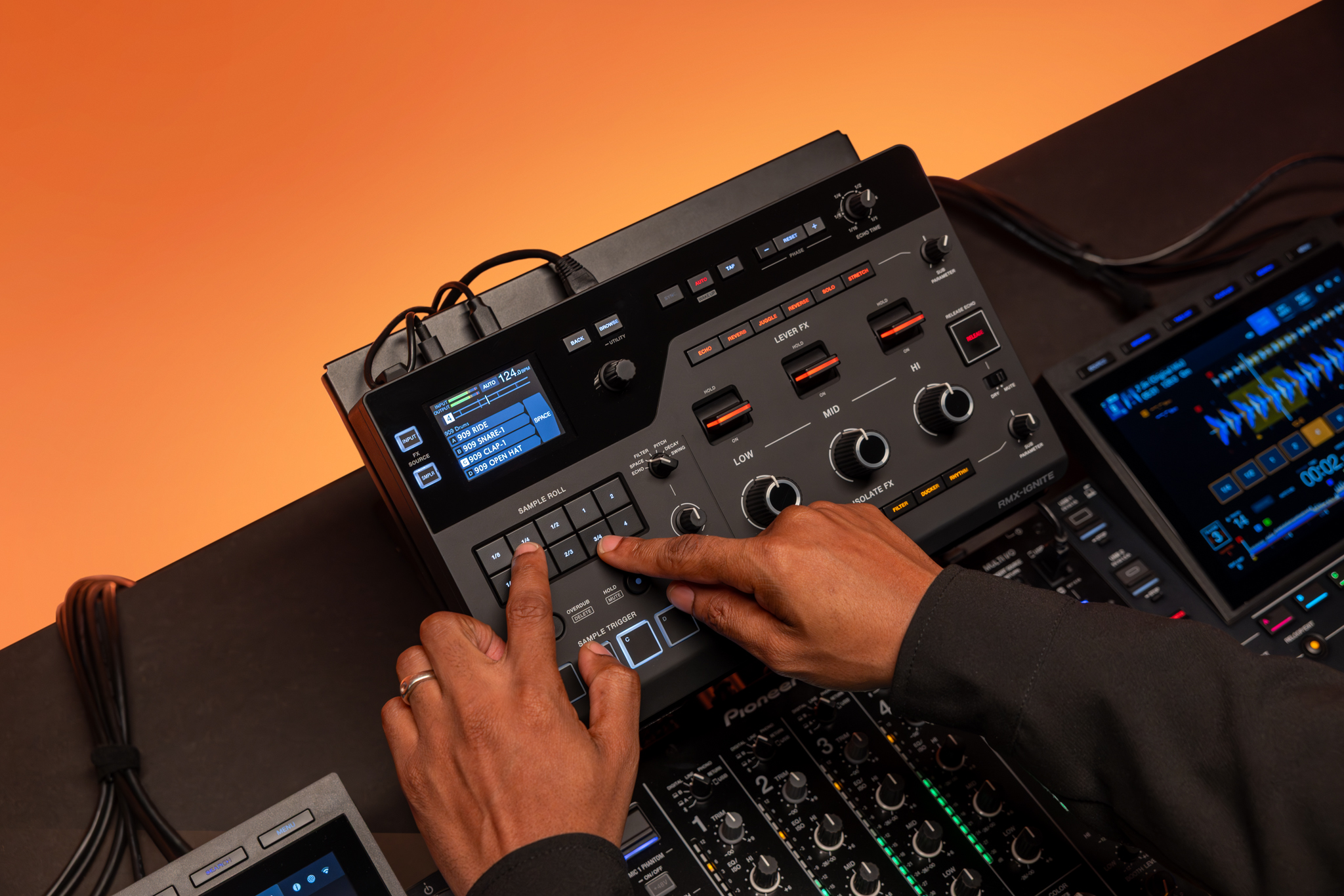 AlphaTheta RMX‑IGNITE : test et avis du nouveau multi-effets DJ professionnel