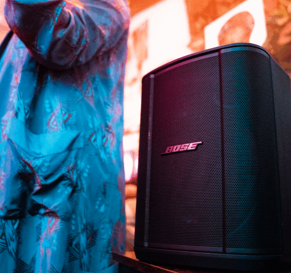 Quelle enceinte portable pour une prise de parole ? Comparatif des meilleurs modèles pour un discours réussi