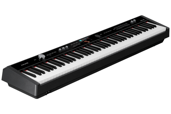 Piano numérique portable NUX NPK-20 noir, 88 touches, vu de trois-quarts sur fond blanc